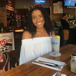 Meet your Posher, Amber